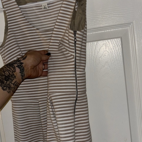 Banana Republic Neutral Stripped Size 6P Dress - Picture 4 of 5